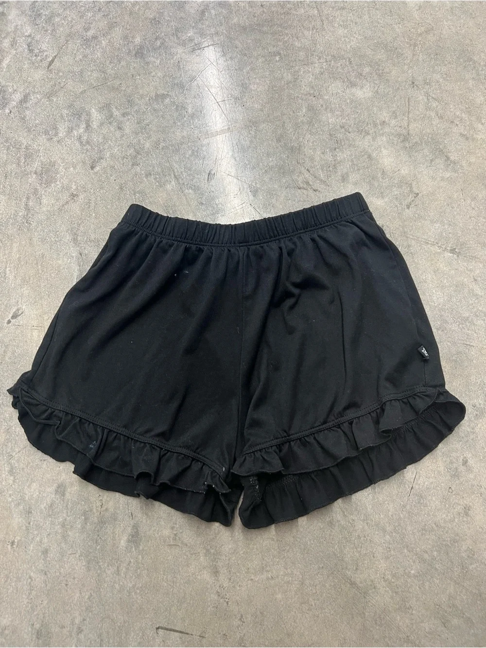 Pixie Lane Black Ruffle Shorts 11/12